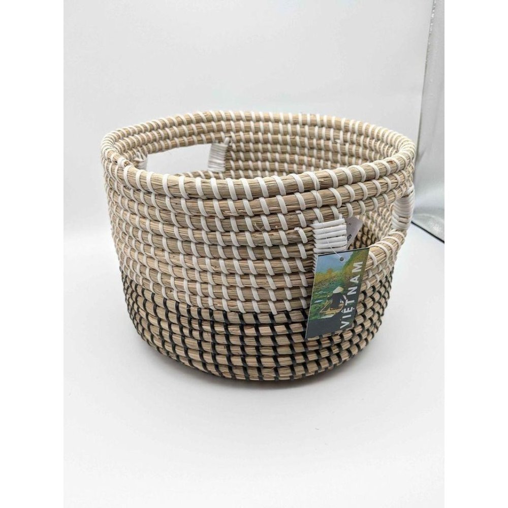 Handwoven seagrass basket with handles